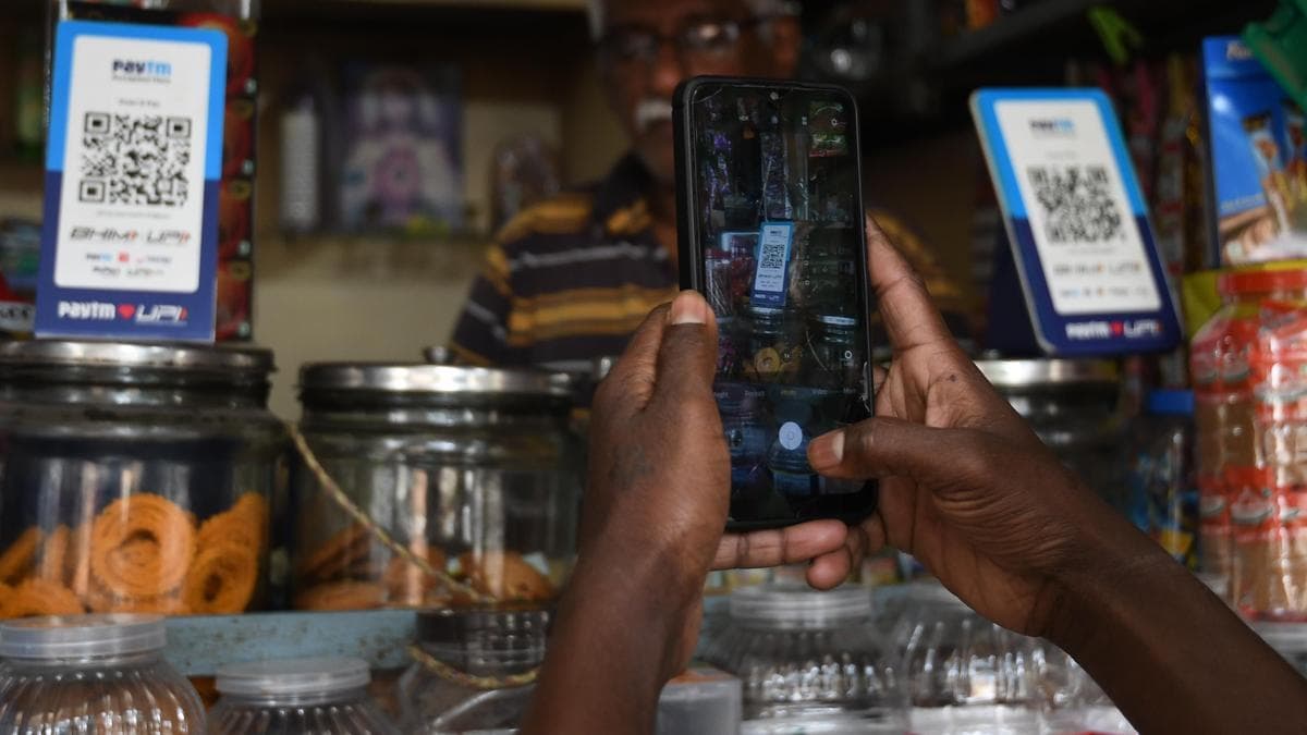 Govt. bars bank charges on payments up to ₹2,000 via UPI, RuPay-powered debit cards